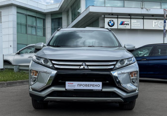 Подержанный автомобиль Mitsubishi Eclipse Cross 2018 года (2 фото)