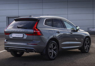 Подержанный автомобиль Volvo XC60 2018 года (5 фото)