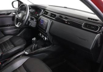 Подержанный автомобиль Renault Arkana 2021 года (10 фото)