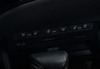Подержанный автомобиль Lexus ES 2018 года (24 фото)