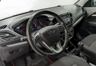 Подержанный автомобиль LADA (ВАЗ) Vesta Wagon 2021 года (13 фото)