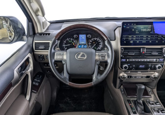 Подержанный автомобиль Lexus GX 2019 года (21 фото)