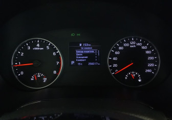 Подержанный автомобиль Kia Seltos 2021 года (13 фото)