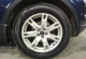 Подержанный автомобиль Land Rover Range Rover Evoque 2013 года (18 фото)