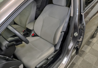 Подержанный автомобиль Honda Civic Sedan 2013 года (19 фото)