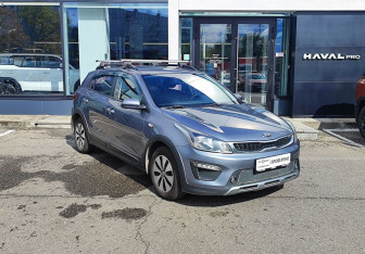 Подержанный автомобиль Kia Rio Hatchback 2018 года (3 фото)