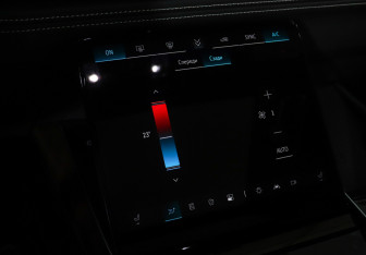 Подержанный автомобиль Cadillac Escalade Suv 2025 года (35 фото)