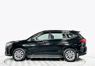 Подержанный автомобиль Haval M6 2023 года (8 фото)