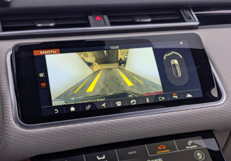 Подержанный автомобиль Land Rover Range Rover Velar 2019 года (29 фото)