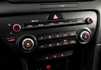 Подержанный автомобиль Kia Sportage 2021 года (25 фото)