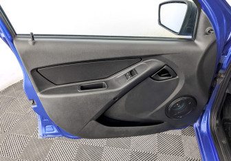 Подержанный автомобиль LADA (ВАЗ) Granta Sedan 2019 года (19 фото)