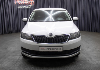 Подержанный автомобиль Skoda Rapid Liftback 2017 года (2 фото)