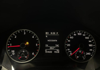 Подержанный автомобиль Volkswagen Tiguan 2014 года (15 фото)