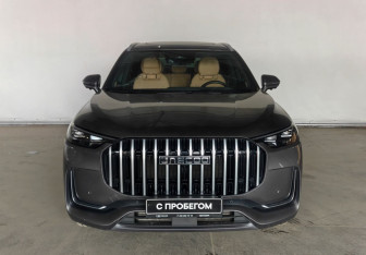 Подержанный автомобиль Jaecoo J8 2024 года (2 фото)