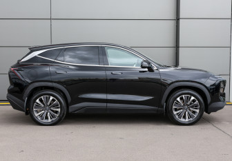 Подержанный автомобиль Jetour Dashing 2023 года (4 фото)