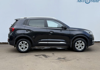 Подержанный автомобиль Chery Tiggo 4 2021 года (4 фото)