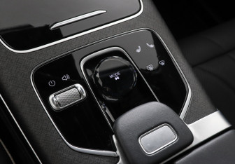 Подержанный автомобиль Jaecoo J8 2024 года (20 фото)