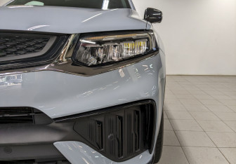 Подержанный автомобиль Geely Tugella 2023 года (16 фото)