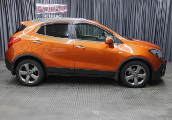 Подержанный автомобиль Opel Mokka 2013 года (4 фото)