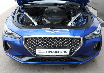 Подержанный автомобиль Genesis G70 2019 года (9 фото)