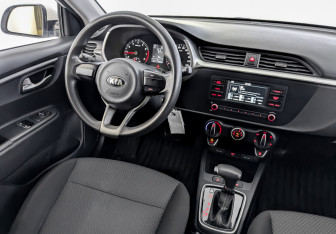 Подержанный автомобиль Kia Rio Sedan 2021 года (27 фото)