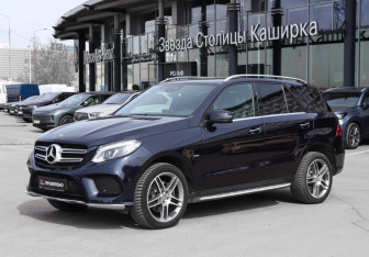 Подержанный автомобиль Mercedes-Benz GLE 2018 года (1 фото)