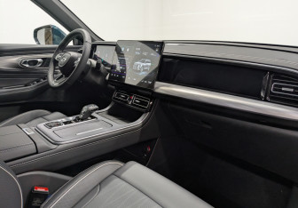 Новый GAC GS8 2025 (9 фото)