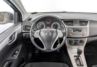 Подержанный автомобиль Nissan Sentra Sedan 2014 года (21 фото)