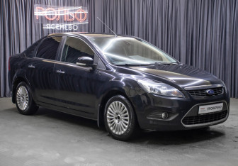 Подержанный автомобиль Ford Focus Sedan 2010 года (3 фото)