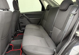 Подержанный автомобиль LADA (ВАЗ) Granta Sedan 2018 года (11 фото)