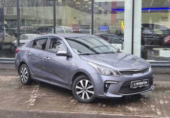 Подержанный автомобиль Kia Rio Sedan 2017 года (3 фото)