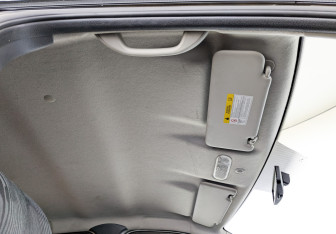 Подержанный автомобиль Renault Logan Sedan 2013 года (22 фото)