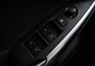 Подержанный автомобиль Mazda 6 Sedan 2013 года (21 фото)