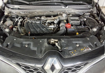 Подержанный автомобиль Renault Kaptur 2018 года (17 фото)