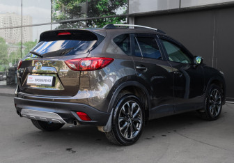 Подержанный автомобиль Mazda CX-5 2015 года (4 фото)