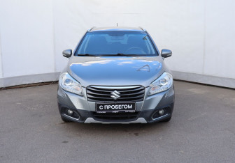 Подержанный автомобиль Suzuki SX4 Hatchback 2014 года (2 фото)