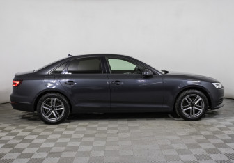 Подержанный автомобиль Audi A4 Sedan 2018 года (4 фото)