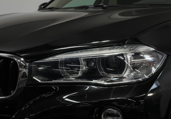Подержанный автомобиль BMW X6 2016 года (8 фото)