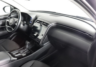 Подержанный автомобиль Hyundai Tucson 2021 года (10 фото)
