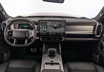 Подержанный автомобиль Jetour T2 2024 года (14 фото)