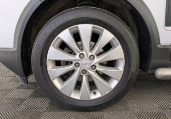 Подержанный автомобиль Opel Antara 2014 года (18 фото)