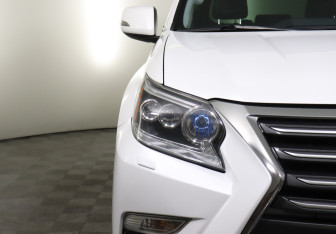 Подержанный автомобиль Lexus GX 2016 года (22 фото)
