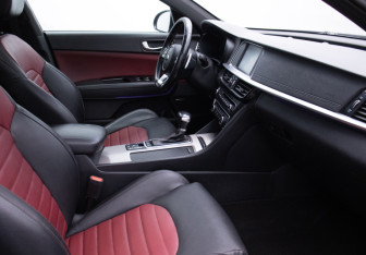 Подержанный автомобиль Kia Optima Sedan 2019 года (9 фото)