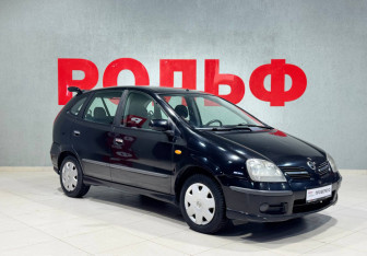 Подержанный автомобиль Nissan Almera Tino Compactvan 2003 года (3 фото)
