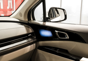 Новый Kia Carnival 2023 (21 фото)