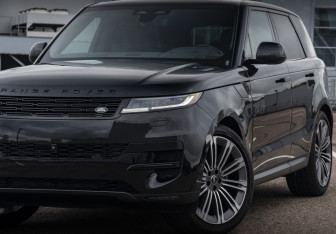 Подержанный автомобиль Land Rover Range Rover Sport 2025 года (2 фото)