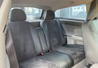 Подержанный автомобиль Volvo C30 2008 года (21 фото)