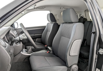 Подержанный автомобиль Suzuki Grand Vitara 2012 года (20 фото)