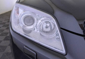 Подержанный автомобиль Chevrolet Captiva 2011 года (11 фото)