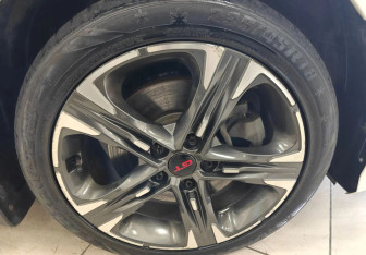 Подержанный автомобиль Kia K5 2020 года (9 фото)